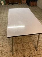 Retro witte formica tafel, Huis en Inrichting, Tafels | Eettafels, Ophalen of Verzenden, Gebruikt