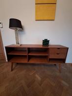 Skandinavisch dressoir in hout, Huis en Inrichting, Ophalen, Zo goed als nieuw
