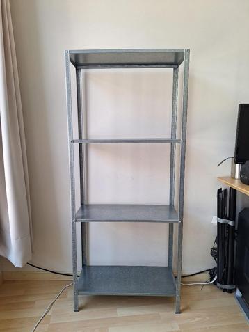 Metal Shelf beschikbaar voor biedingen