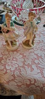 2 biscuit beeldjes, onbeschadigd, Antiek en Kunst, Ophalen