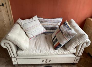 chaise long beschikbaar voor biedingen