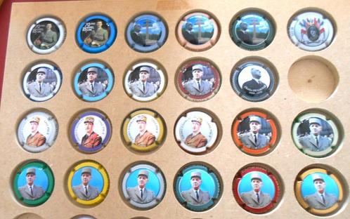 23 champagne capsules Charles de Gaulle - Pierre Mignon, Verzamelen, Complete verzamelingen en Collecties, Ophalen of Verzenden