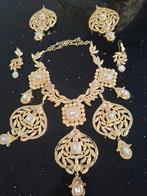 Parure neuve pour mariage oriental, Ophalen, Zo goed als nieuw