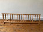 Houten bedhekje / bedrand, Ophalen, Zo goed als nieuw, Matras