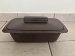 Terrine Tupperware Ultrapro, 1,8 L, marron, Enlèvement, Comme neuf, Brun