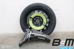 16 inch noodwiel + krikset VW Golf 7 5Q0601025BJ, Auto-onderdelen, Gebruikt