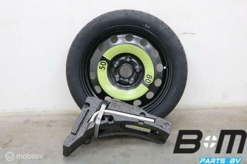 16 inch noodwiel + krikset VW Golf 7 5Q0601025BJ, Auto-onderdelen, Klein materiaal, Gebruikt