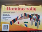 Domino Rally, Enlèvement, Neuf