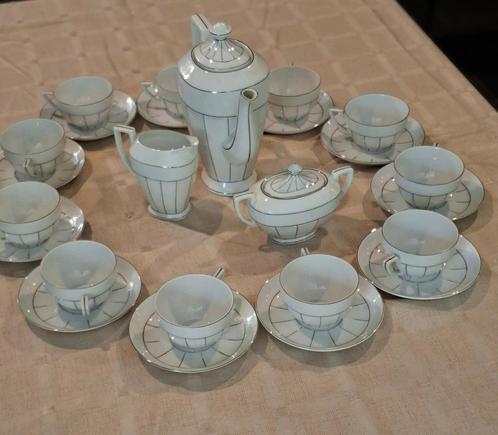 Service en porcelaine "Victoria Czechoslovakia" début xxe, Antiek en Kunst, Antiek | Servies compleet, Ophalen of Verzenden