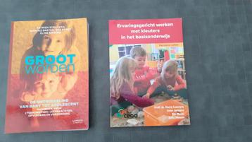2 Schoolboeken. beschikbaar voor biedingen
