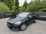 BMW 214 LEDER - AIRCO - NAVI, Auto's, BMW, Voorwielaandrijving, Monovolume, Gebruikt, Blauw