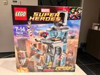 LEGO 76038 Age of Ultron Attack on Avengers Tower (NISB), Ophalen, Nieuw, Complete set, Lego