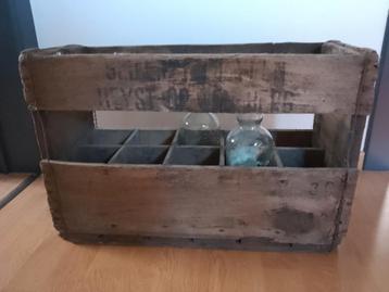 Ancienne caisse à bouteille à vin avec étiquettes 💥💥💥💥💥, Enlèvement, Comme neuf
