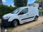 Citroën berlingo 1.6 hdi 2016 106000 km, Auto's, Voorwielaandrijving, Euro 5, Stof, Zwart