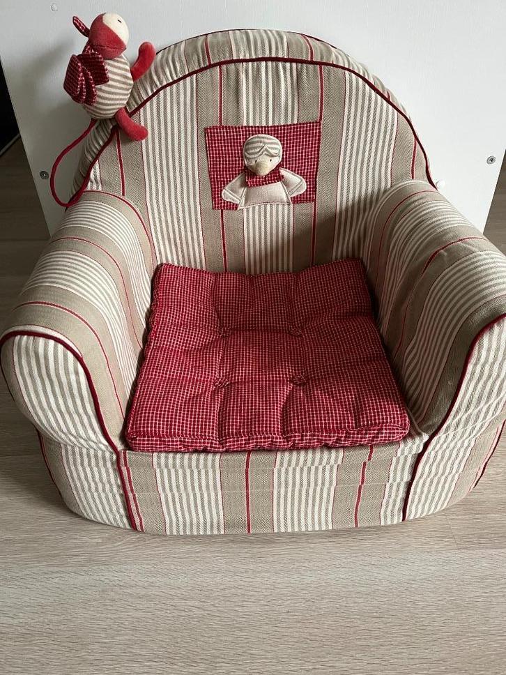 kinderfauteuil (Moulin Roty), Kinderen en Baby's, Kinderkamer | Overige Meubels, Zo goed als nieuw, Overige typen, Ophalen