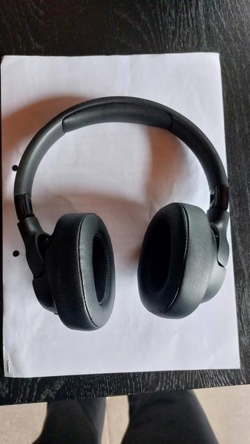 JBL hoofdtelefoon Tune 760NC beschikbaar voor biedingen