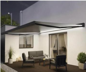 zonneluifel ESTELLE 4.00 x 3.50m gemotoriseerd + verlichting beschikbaar voor biedingen