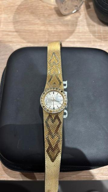 Omega horloge te koop beschikbaar voor biedingen