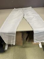 Levis 501 heren jeans Straight Regular Jeans W34 L32 [60504], Kleding | Heren, Ophalen of Verzenden, Zo goed als nieuw