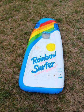 Planche de surf en plastique gonflable, Enlèvement, Comme neuf
