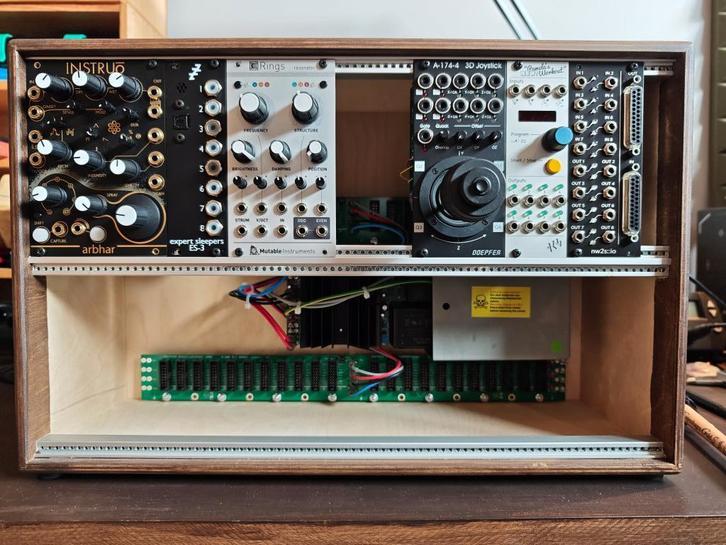 Modules Eurorack + Case, Muziek en Instrumenten, Synthesizers, Gebruikt, Overige merken, Ophalen of Verzenden