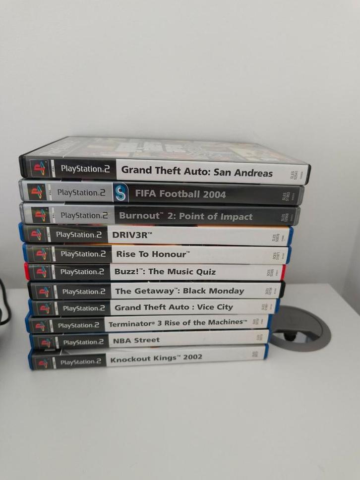 PS2 Games & Quiz Fun! Buzz Controllers & 10 Titels!, Games en Spelcomputers, Games | Sony PlayStation 2, Gebruikt, Sport, Ophalen