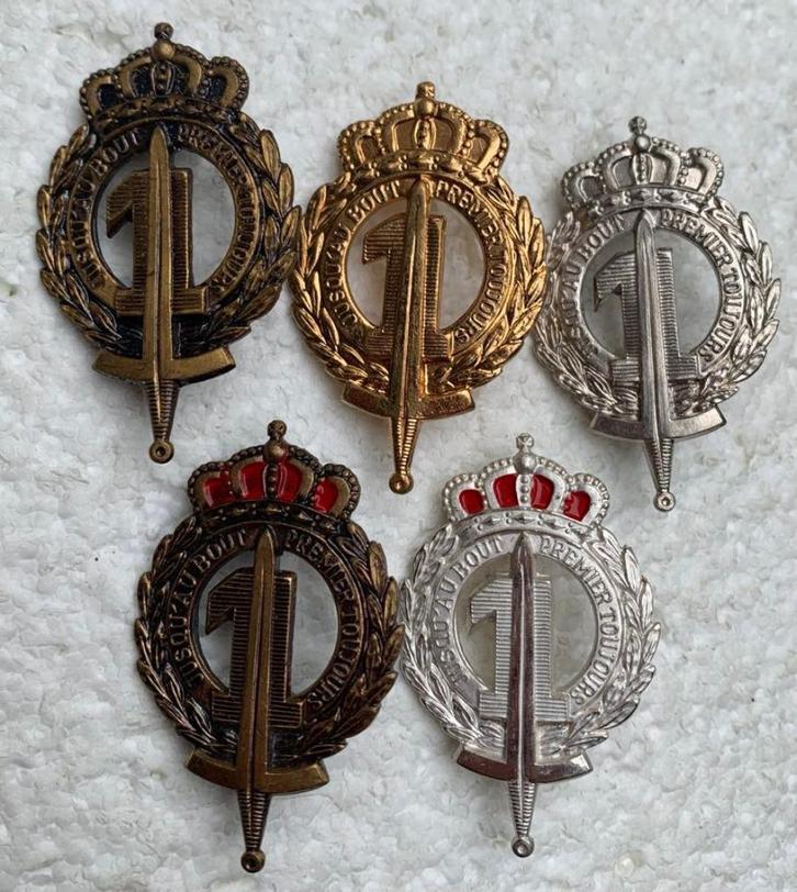 Kenteken, 5x LOT 1ste LINIE mutskentek, Brons +Zilver +Goud, Verzamelen, Militaria | Algemeen, Landmacht, Embleem of Badge, Ophalen of Verzenden