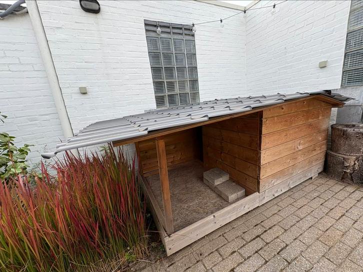 Hondenhok met opengaande dakplaat, Dieren en Toebehoren, Hondenhokken, Zo goed als nieuw, Hondenhok, 100 cm of meer, 110 cm of meer