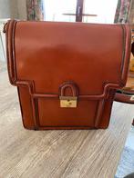 Superbe sac à main en cuir, Bijoux, Sacs & Beauté, Enlèvement, Comme neuf