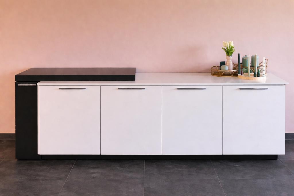 Lange design buffetkast 264cm, Huis en Inrichting, Kasten | Dressoirs, Gebruikt, 200 cm of meer, 50 tot 75 cm, Met deur(en), Overige houtsoorten