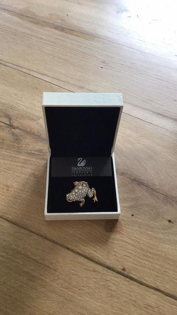 Swarovski kikker beschikbaar voor biedingen