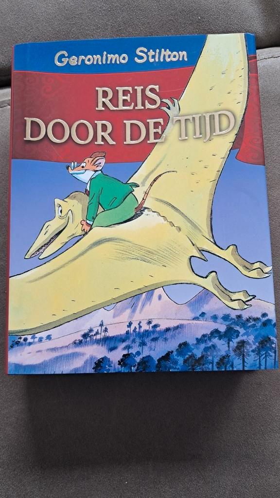 Geronimo Stilton - Reis door de tijd, Boeken, Kinderboeken | Jeugd | onder 10 jaar, Zo goed als nieuw, Ophalen of Verzenden