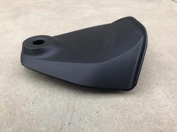 Husqvarna 701 ignition lock cover beschikbaar voor biedingen
