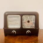 VINTAGE ITALIAANSE BUIZENRADIO IRIM 653 1945 MUSEUMSTUK, Antiek en Kunst, Verzenden