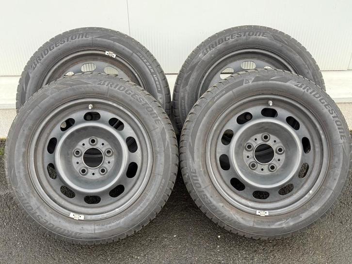 ORIGINELE BMW WINTERSET velgen 1, 2 & 3 serie, Auto-onderdelen, Banden en Velgen, Banden en Velgen, Winterbanden, 16 inch, 205 mm