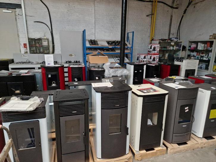 pelletkachel tot -40%. kit 200 euro gratis, Huis en Inrichting, Kachels, Nieuw, Pelletkachel, Ophalen of Verzenden