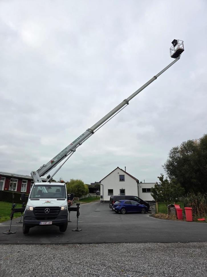 Auto hoogwerker / Hoogtewerker rijbewijs B, Zakelijke goederen, Machines en Bouw | Liften, Steigers en Ladders, Ophalen