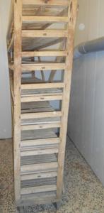 RAYONNAGE ETAGERE EN HETRE SUR ROUES ( BOULANGERIE), Ophalen