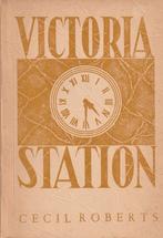 Cecil Roberts “Victoria Station 4u30”, Ophalen of Verzenden, Gelezen, België