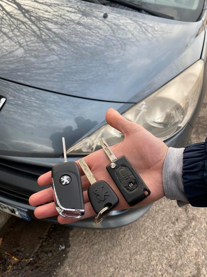 Cle double de clé PEUGEOT 207 CITROËN c4, Auto diversen, Anti-diefstal, Zo goed als nieuw, Ophalen