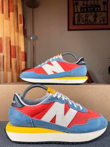 New Balance 237 Sneakers Maat 39 Blauw/Rood/Wit/Geel beschikbaar voor biedingen