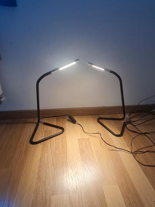 2 IKEA Led zwarte bureaulampen, Huis en Inrichting, Lampen | Tafellampen, Zo goed als nieuw, Metaal, Ophalen