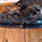 Erotisch bronzen beeld  getekend Dambeaux, Antiek en Kunst, Ophalen
