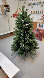 Mooie kerstboom 1m50 hoog, Diversen, Ophalen of Verzenden, Zo goed als nieuw