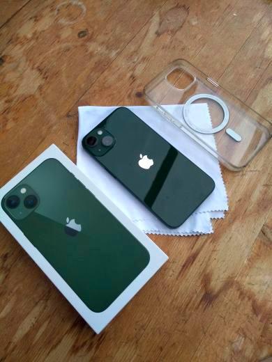 iPhone 13 green 128gb, Télécoms, Téléphonie mobile | Apple iPhone, Utilisé, 128 GB, Sans abonnement, iPhone 11, Vert, Enlèvement ou Envoi