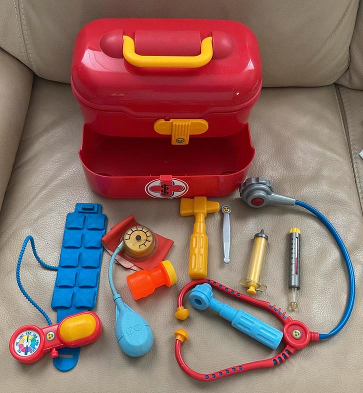 Mallette médicale, Kinderen en Baby's, Speelgoed | Overig, Gebruikt, Ophalen