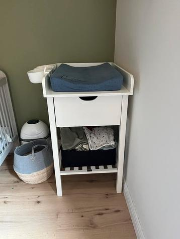 Verzorgingstafel Childwood beschikbaar voor biedingen