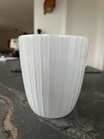 Set van twee witte bloempotten, Tuin en Terras, Bloempotten, Ophalen, Rond, Binnen, Zo goed als nieuw