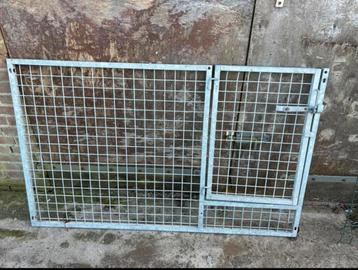 Te koop puppy kennel paneel 150cm x 90cm beschikbaar voor biedingen