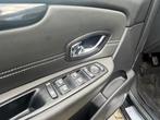 Renault Scenic Benzine - Airco/alu velgen/Navigatie, Auto's, Voorwielaandrijving, Euro 5, Gebruikt, Zwart